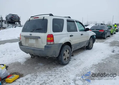 2004 Ford Escape Xlt from USA, damaged, VIN 1FMYU03104DA19251